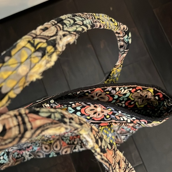 Vera Bradley Serra pattern medium tote bag - Picture 6 of 13